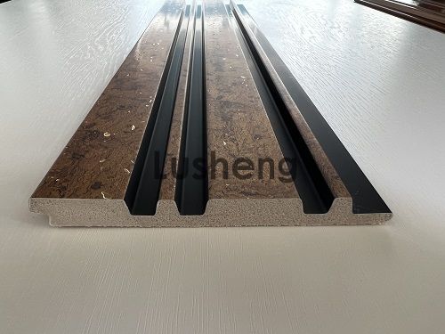 A NEW TYPE OF DECORATIVE MATERIAL WITH TEMPERATUREt-PS INTERLOCK MOULDING(图1)